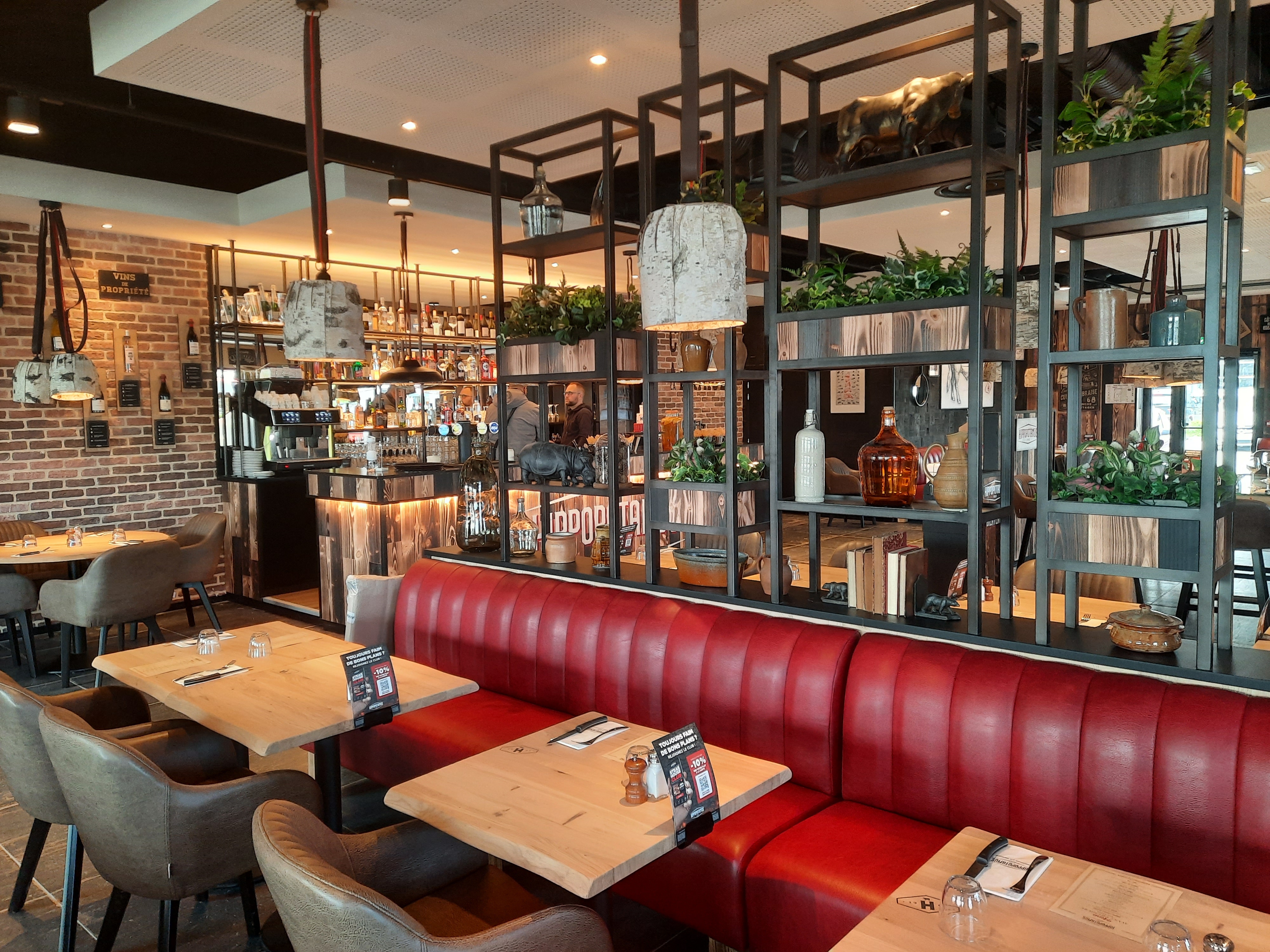 Hippopotamus coudekerque interieur 